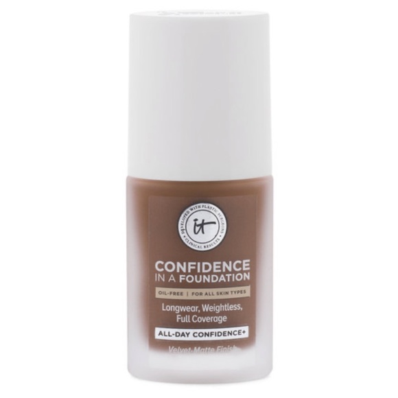 It Cosmetics Full Coverage Foundation - Picture 1 of 7